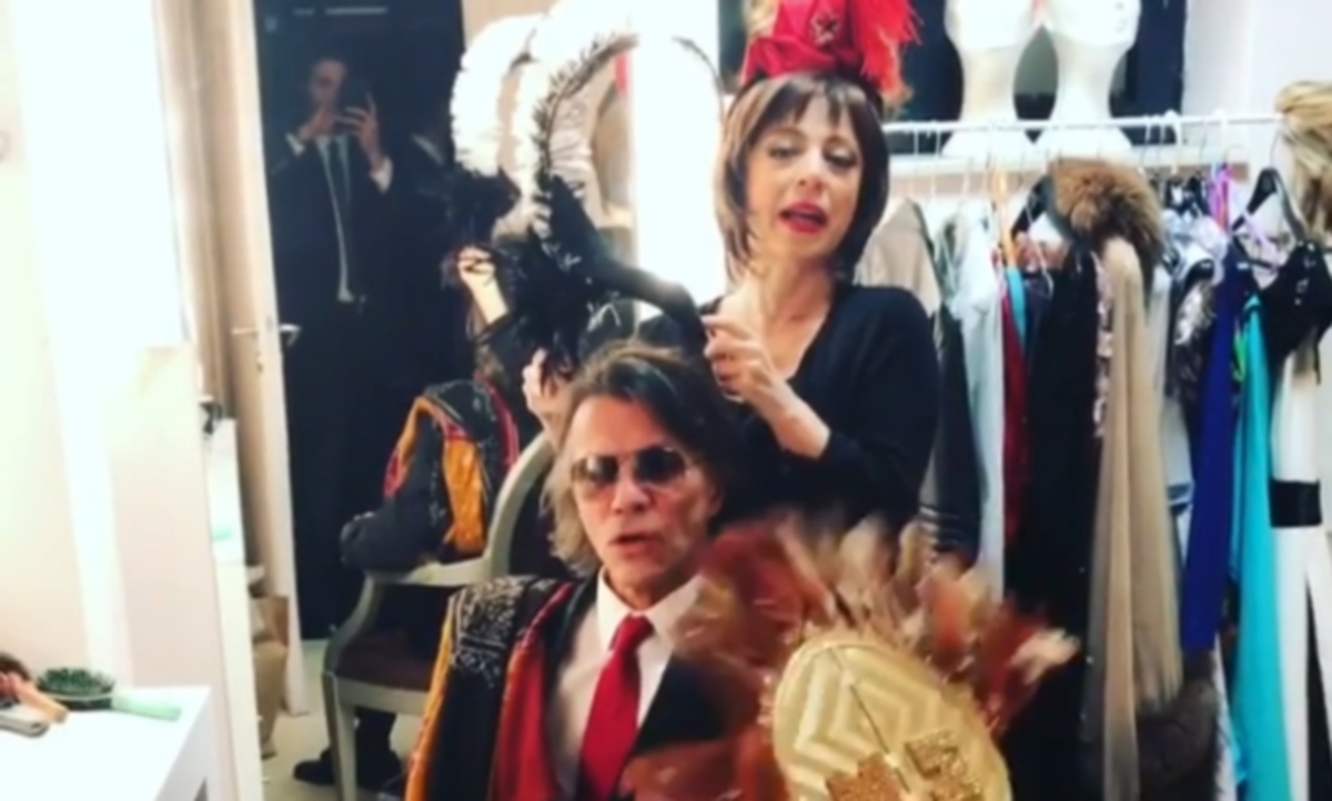 Ο Ηλίας Ψινάκης ρίχνει τα βέλη του στον ΣΚΑΪ για το Ελλάδα έχεις ταλέντο!