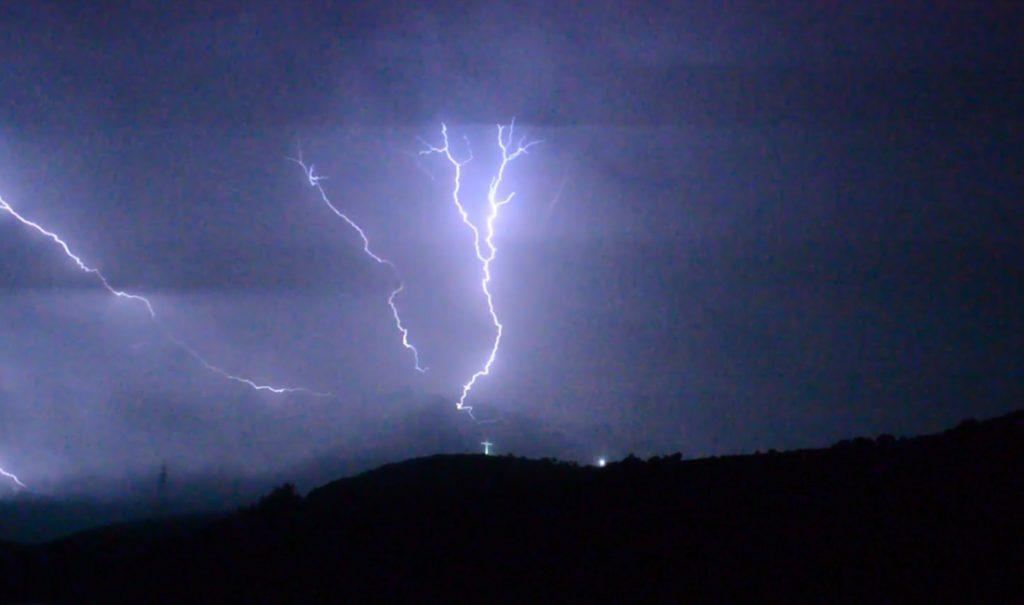 Η “Ευριδίκη” έκανε τη… νύχτα, μέρα στην Ψίνθο