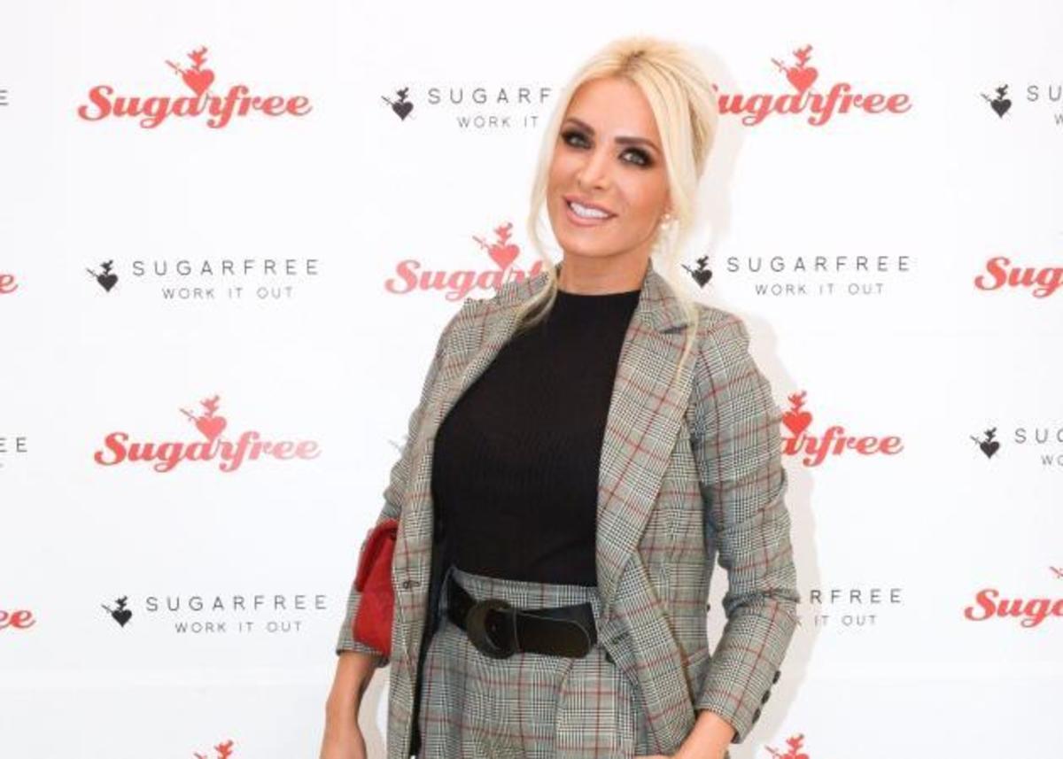 Οι celebrities πήγαν για ψώνια στο κέντρο της Αθήνας! [pics]