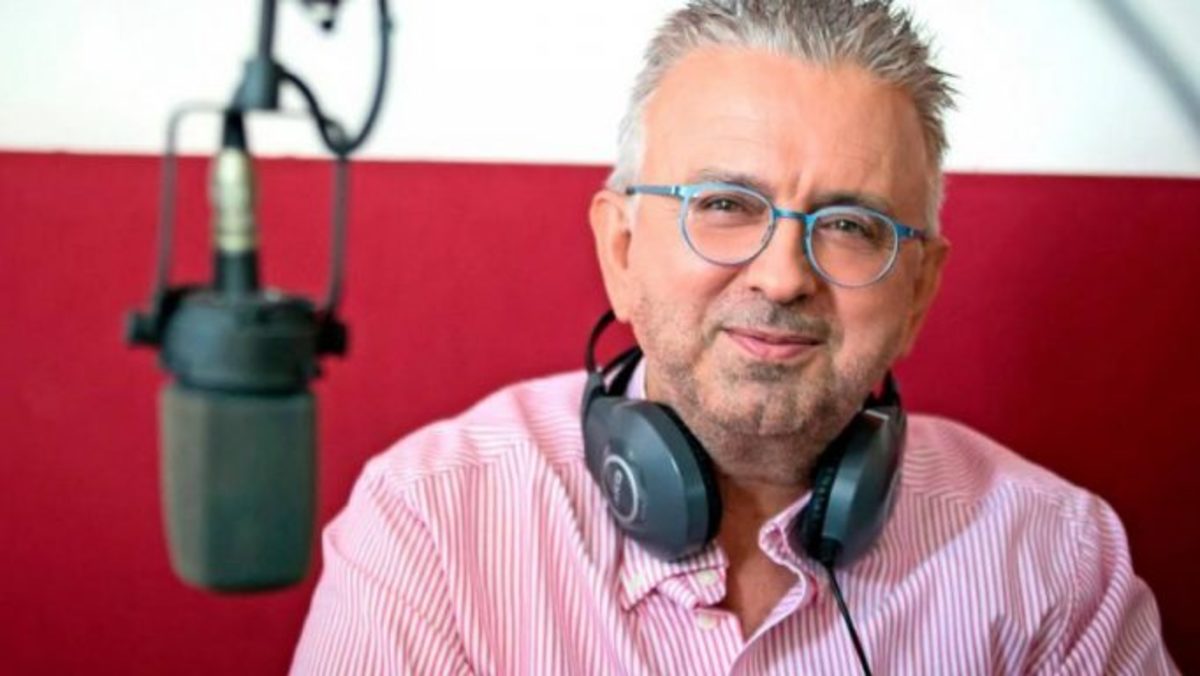 «Μου κάνει εντύπωση αυτή η κωλοτούμπα που έχει κάνει ο Βερύκιος»