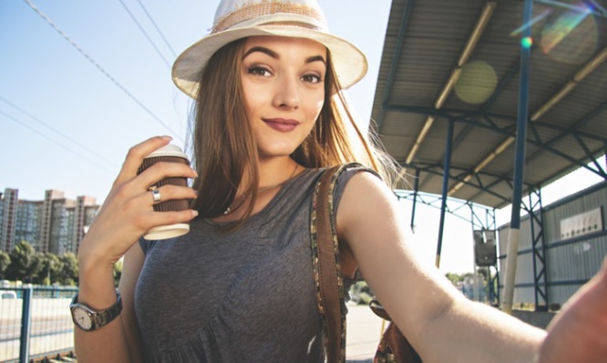 Σελφίτιδα: Επίσημα ψυχική διαταραχή η εμμονή με τις selfies – ΤΕΣΤ για το αν… πάσχετε!