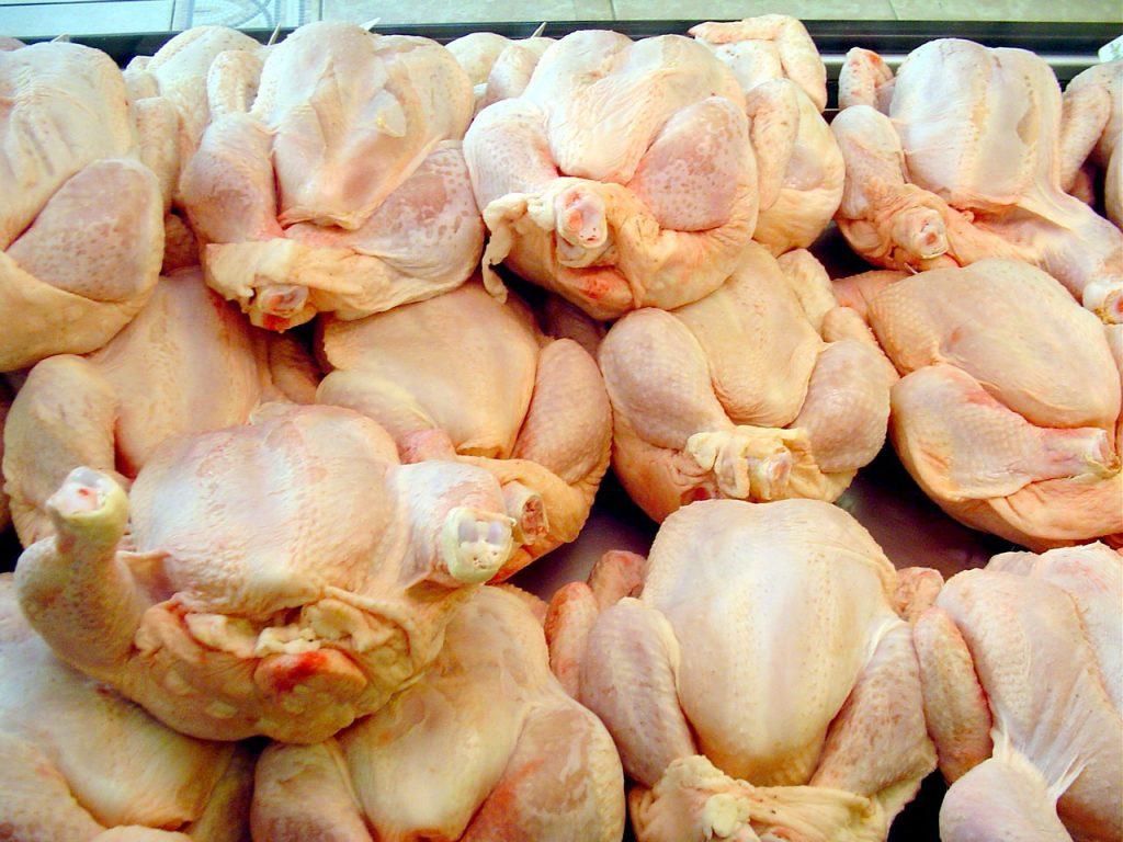 «Μπλόκο» σε 400 κιλά ρολό κοτόπουλου στον Πειραιά
