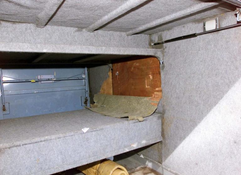 Λάρισα: Απίστευτες αποκαλύψεις για την κρύπτη του σπιτιού – Ο καταζητούμενος που κρυβόταν μέσα – Άφωνοι οι αστυνομικοί