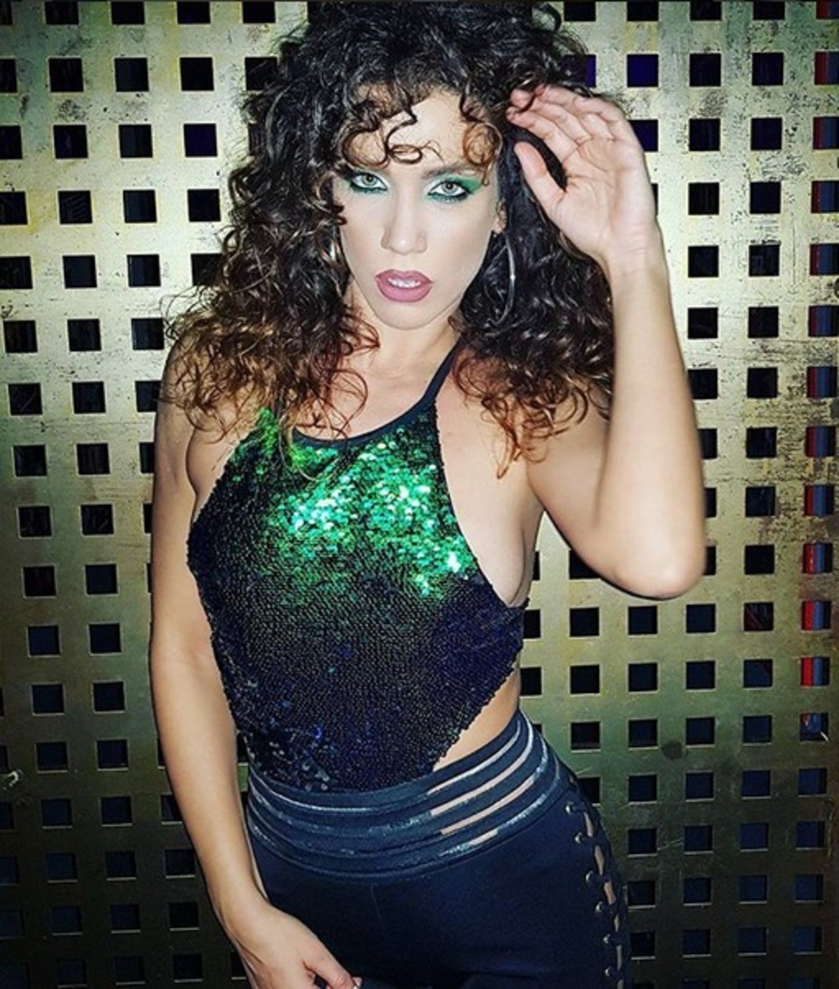 Κατερίνα Στικούδη: Θυμάται τις μοναδικές στιγμές που έζησε κάνοντας πασαρέλα για τον Gaultier [vid]