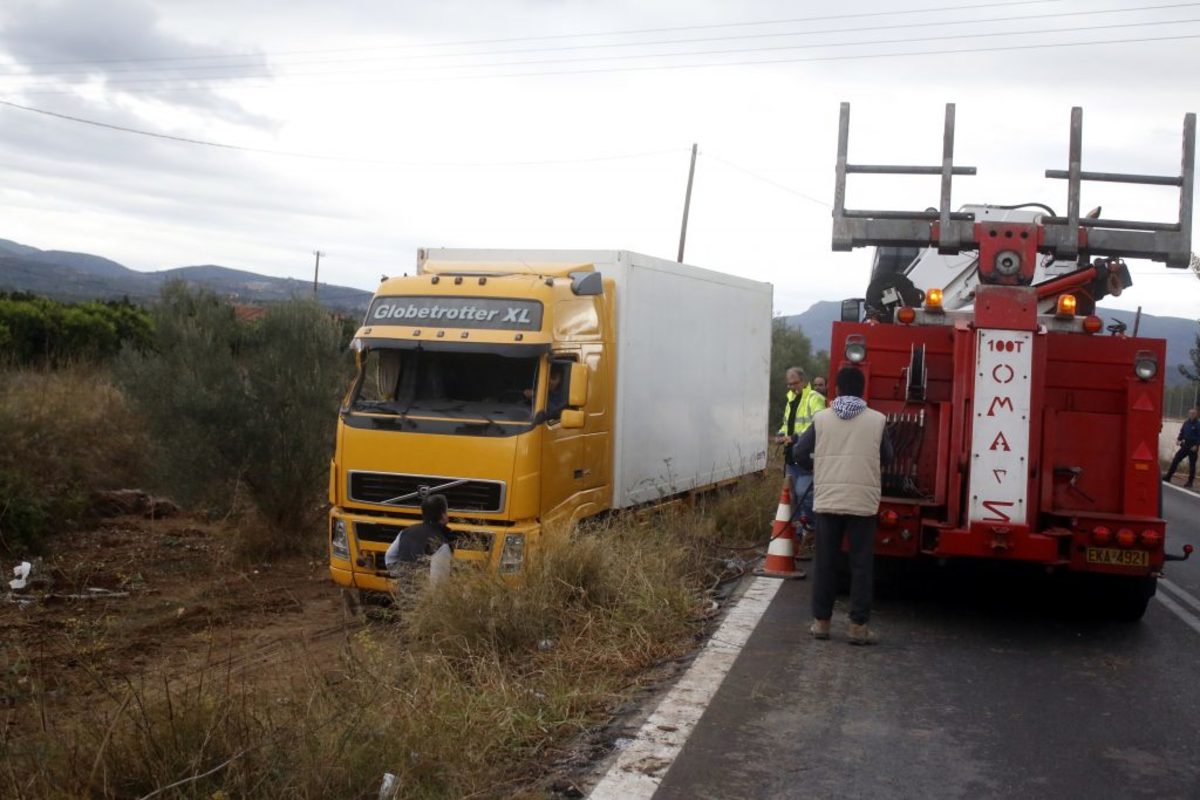 Νεκρή 49χρονη σε τροχαίο στη Θεσσαλονίκη