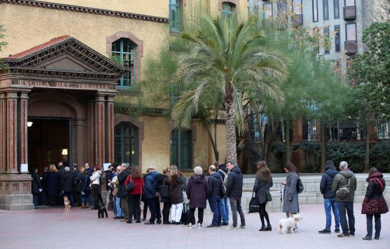 Πάλι στις κάλπες οι Καταλανοί – Περιμένουν συμμετοχή ρεκόρ