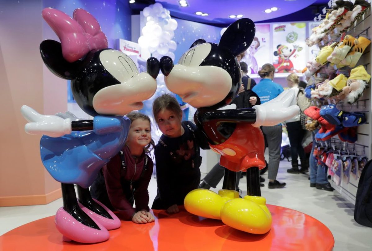 H Disney ανοίγει ένα μοναδικό κατάστημα στη Μόσχα