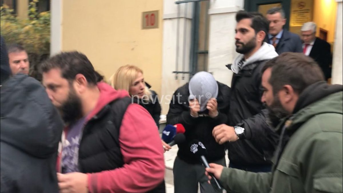 Στην φυλακή ο “δράκος των Aμπελοκήπων” – Κατηγορείται για 3 βιασμούς και 6 απόπειρες – “Τα έκανα… για πλάκα” έλεγε στον ανακριτή![pics, vid]