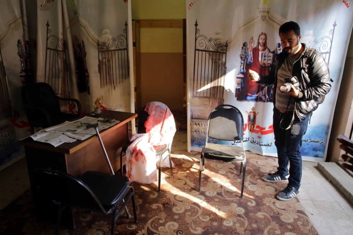 Κάιρο: Το Ισλαμικό Κράτος ανέλαβε την ευθύνη για το μακελειό στην Εκκλησία Κοπτών