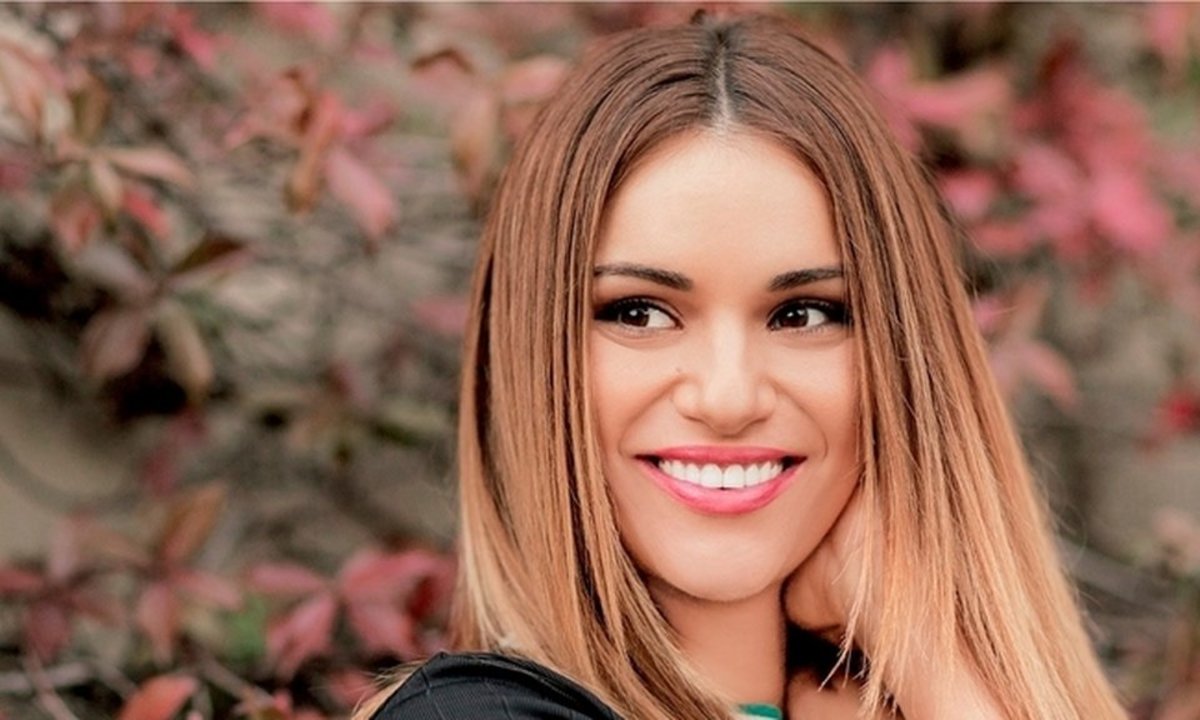 Ελένη Τσολάκη: Δείτε πώς ήταν σε παιδική ηλικια