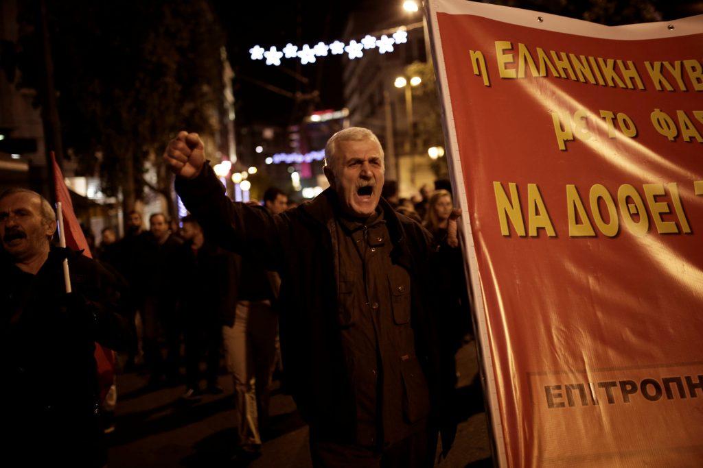 Δείπνο Ερντογάν: Μέσα… γαρίδες και σφυρίδα έξω πανό και διαδηλώσεις!