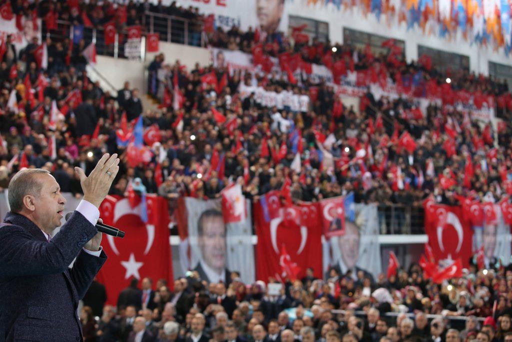 Le Figaro: Ο Ερντογάν θέλει να επιβληθεί ως ο νέος ηγέτης του παλαιστινιακού ζητήματος