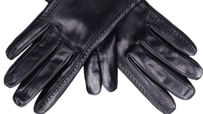 «Φοράω πάντα γάντια γιατί έχω ανωμαλία στο κυκλοφορικό»