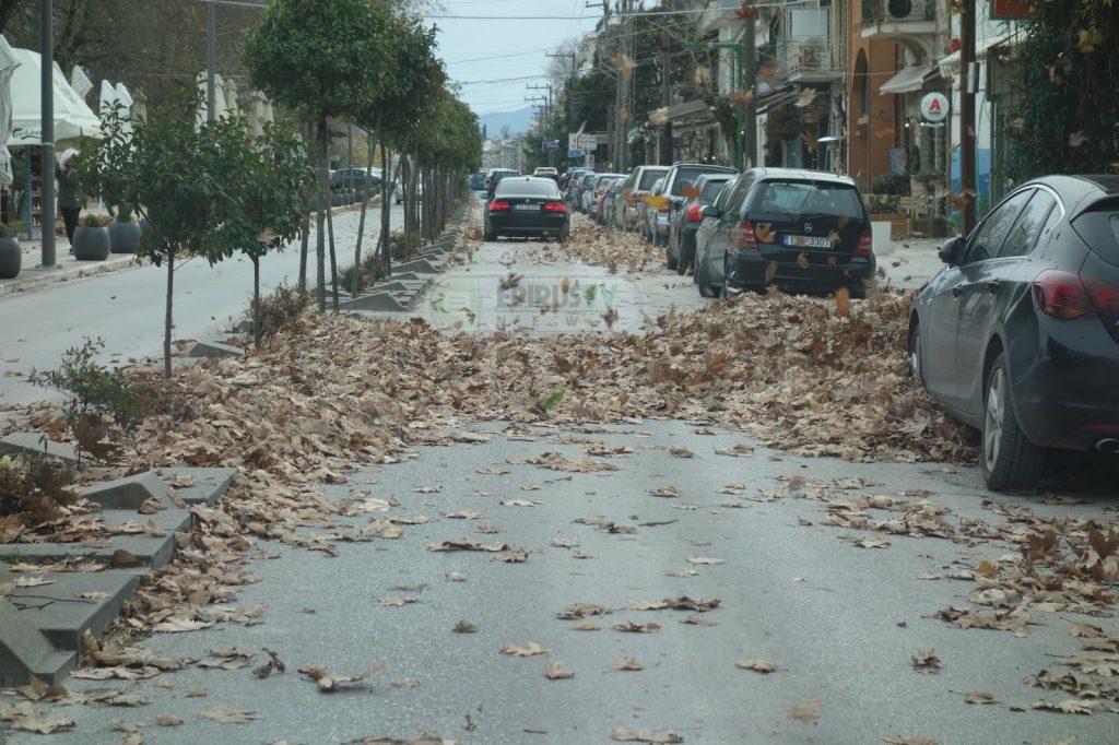 Δυνατός αέρας μαστιγώνει την Ήπειρο [pics, vid]