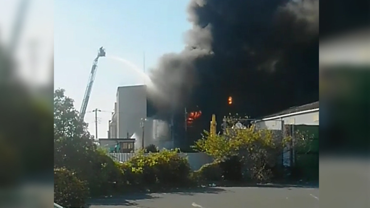 Ιαπωνία: 14 τραυματίες από έκρηξη σε εργοστάσιο χημικών [pics, vids]