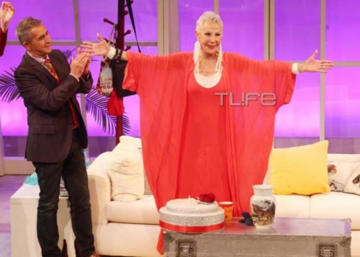 Ζωή Λάσκαρη: Σαν σήμερα θα έκλεινε τα 74! Φωτογραφίες από τα τελευταία της γενέθλια