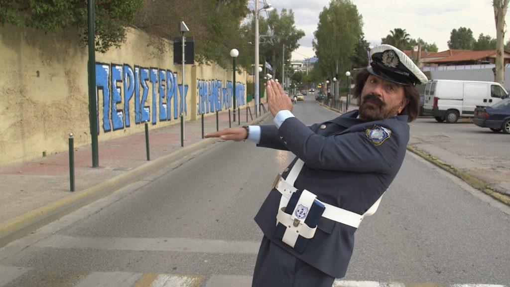 Κάνει… επίθεση πριν από την πρεμιέρα!