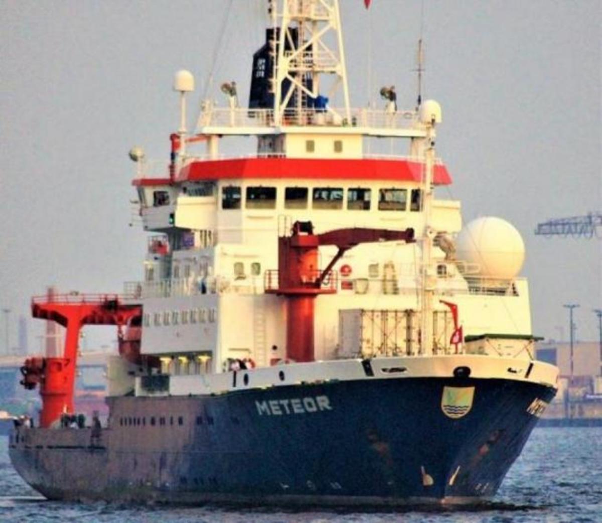 Εορταστική τουρκική πρόκληση βόρεια της Λήμνου! Σπεύδει η  φρεγάτα ΕΛΛΗ