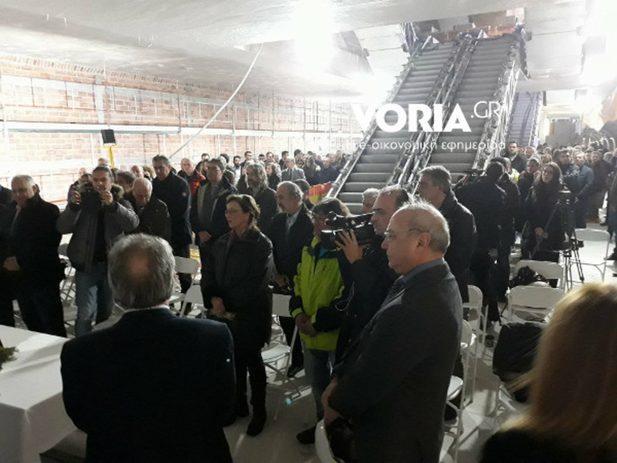 Μετρό Θεσσαλονίκης: Αγιασμός σε βάθος 30 μέτρων για την Αγία Βαρβάρα – “Μόνος αντίπαλος ο χρόνος” [vids]