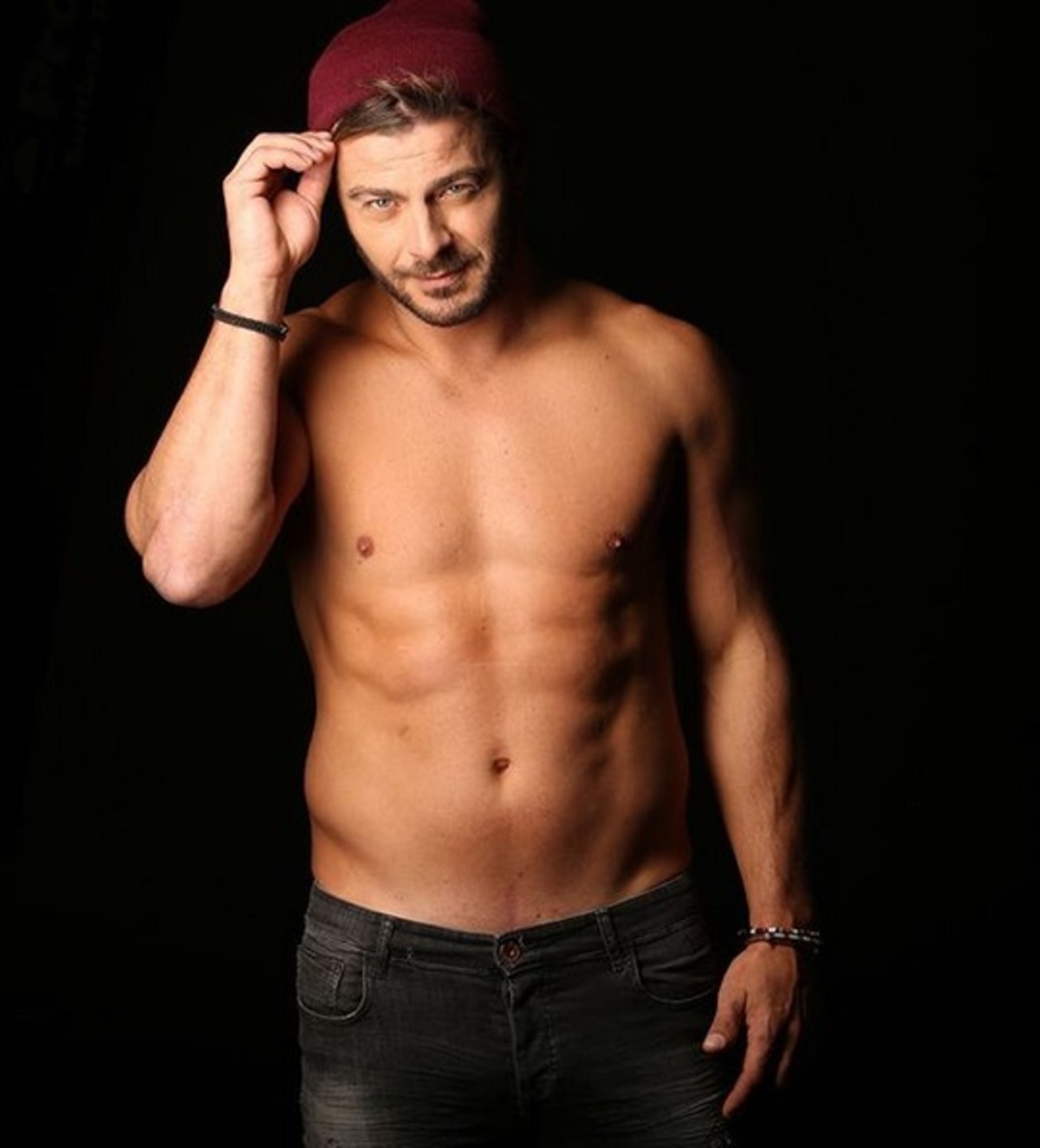 Πρωινό για survivors! Έτσι ξεκίνησε τη μέρα του ο Γιώργος Αγγελόπουλος