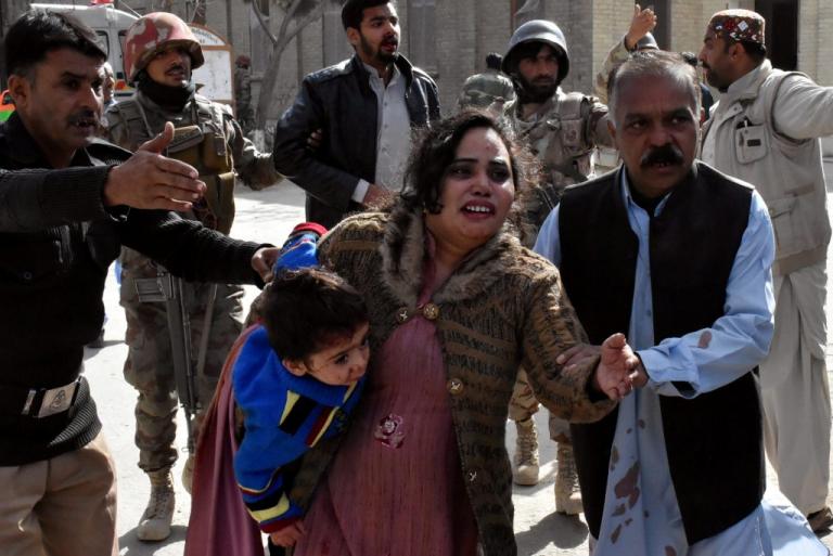 Νέο μακελειό στο Πακιστάν – Επίθεση καμικάζι σε εκκλησία