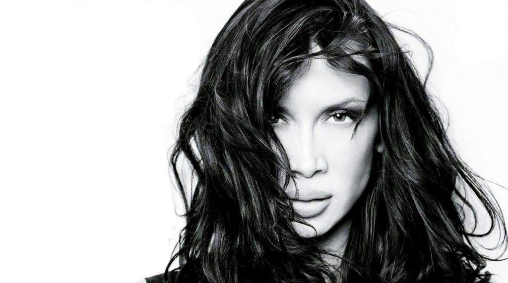 Πασίγνωστος τραγουδιστής κατακεραυνώνει την Πάολα: «Εξηγήθηκε αχάριστα»!