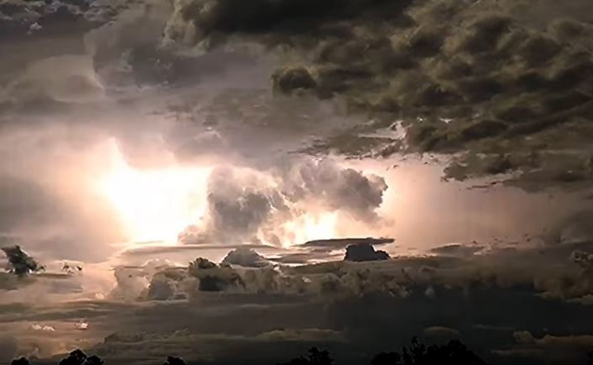 Η στιγμή που ηλεκτρική καταιγίδα “χτυπά” την Αυστραλία