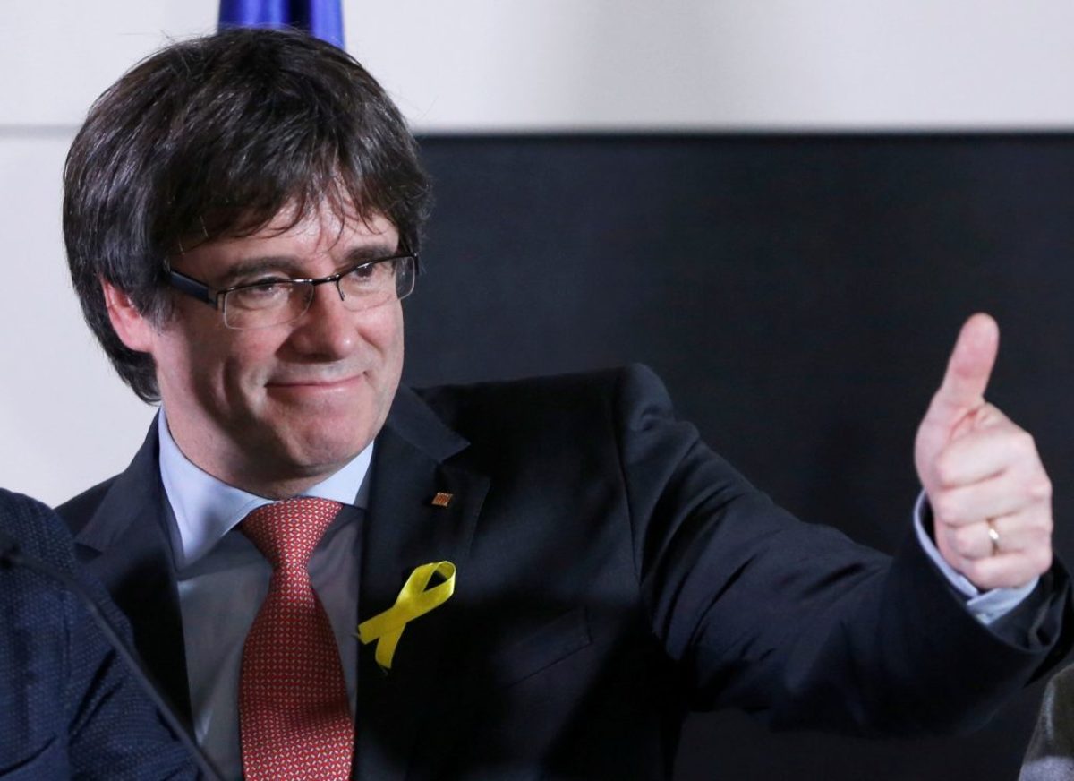 Καταλονία: Επανεκλογή Πουτζντεμόν στην προεδρία στηρίζουν τα αποσχιστικά κόμματα