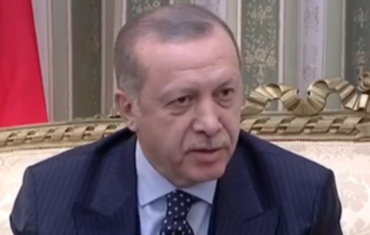 Οι δηλώσεις Ερντογάν και η απάντηση Παυλόπουλου