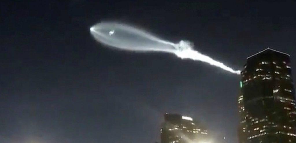 Χαμός με το “UFO” που εμφανίστηκε στο Λος Άντζελες