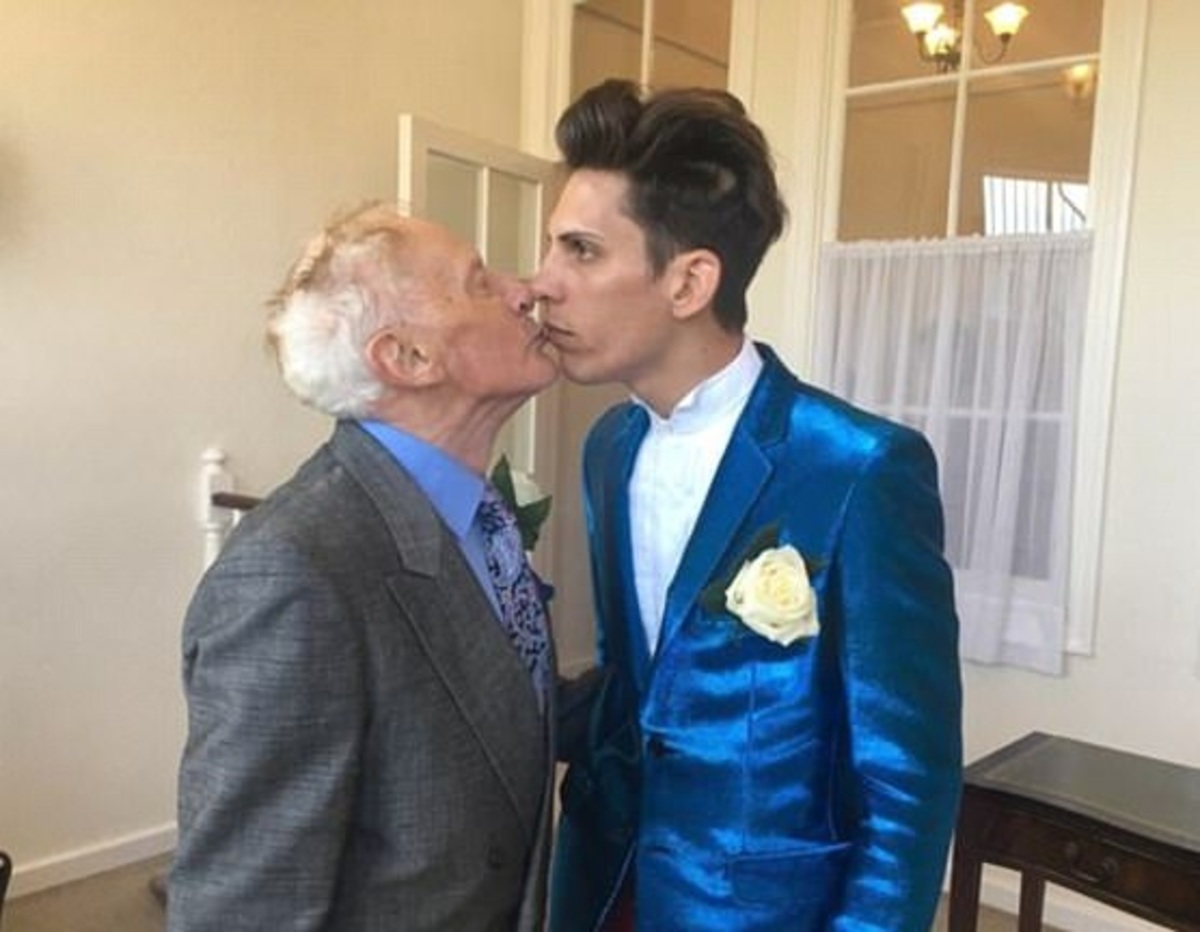 79χρονος συνταξιούχος ιερέας, πούλησε το σπίτι του και αγόρασε στον …24χρονο άντρα του διαμέρισμα!