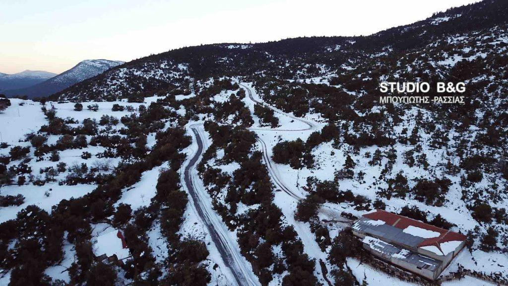 Βόλτα με… drone στο χιονισμένο Κολοκοτρωνίτσι