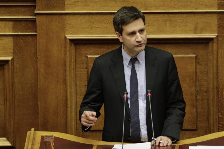 Γιώργος Χουλιαράκης: Μείωση του ΦΠΑ για περίθαλψη ΑμΕΑ και υπερηλίκων
