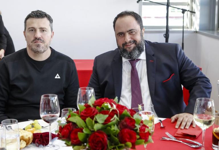 Ολυμπιακός – Μαρινάκης: «Ενισχύσαμε την ομάδα! Να κερδίσουμε το πρωτάθλημα» | Newsit.gr Ολυμπιακός – Μαρινάκης: «Ενισχύσαμε την ομάδα! Να κερδίσουμε το πρωτάθλημα» | Newsit.gr