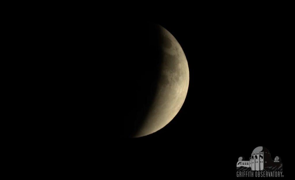 blue moon ματωμένο φεγγάρι