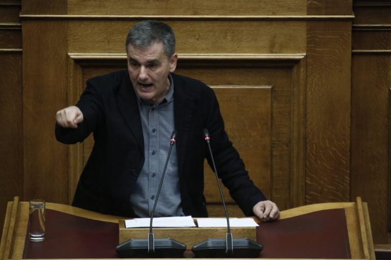 Τσακαλώτος, ο «βασιλιάς» των… παρομοιώσεων! «ΝΔ όπως Λάκι Λουτσιάνο» | Newsit.gr Τσακαλώτος, ο «βασιλιάς» των… παρομοιώσεων! «ΝΔ όπως Λάκι Λουτσιάνο» | Newsit.gr