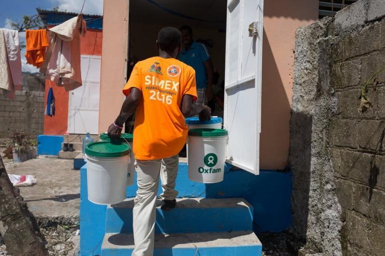 Από τότε που βγήκε η συγγνώμη… Απολογείται η Oxfam για το «ροζ» σκάνδαλο | Newsit.gr Από τότε που βγήκε η συγγνώμη… Απολογείται η Oxfam για το «ροζ» σκάνδαλο | Newsit.gr