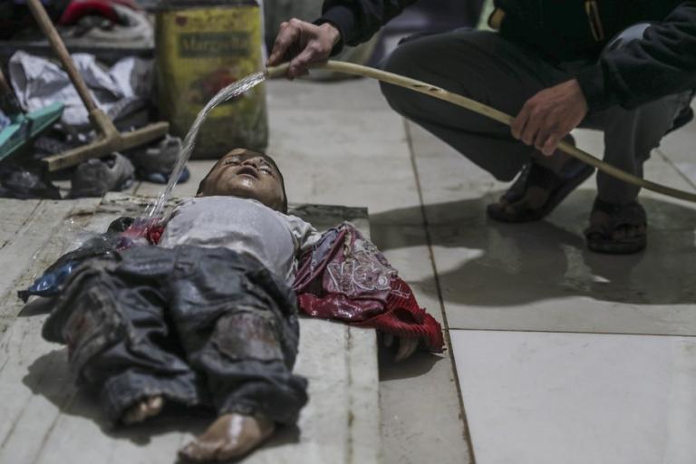 NY Times: Η Βόρεια Κορέα βοηθά τον Άσαντ να φτιάξει χημικά όπλα!
