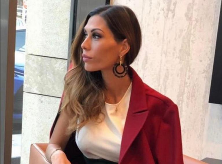 Ιωάννα Μπούκη: Μπήκε στην κουζίνα με τις κόρες της για να φτιάξουν γλυκά! | Newsit.gr Ιωάννα Μπούκη: Μπήκε στην κουζίνα με τις κόρες της για να φτιάξουν γλυκά! | Newsit.gr