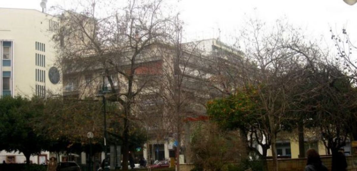 Αγρίνιο: 29χρονη κυκλοφορούσε… ολόγυμνη μέσα στους δρόμους! | Newsit.gr