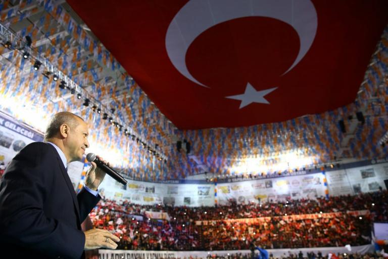Τρόμος από το νέο παραλήρημα του Ερντογάν! «Θα πάρουμε ζωές για να οικοδομήσουμε την μεγάλη Τουρκία» | Newsit.gr Τρόμος από το νέο παραλήρημα του Ερντογάν! «Θα πάρουμε ζωές για να οικοδομήσουμε την μεγάλη Τουρκία» | Newsit.gr