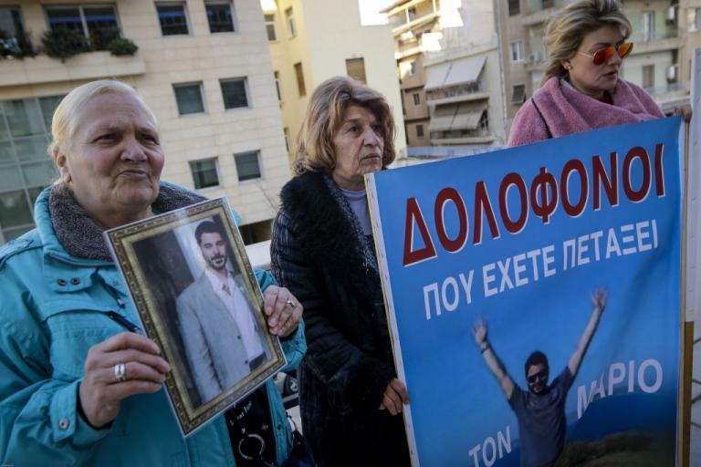 Μάριος Παπαγεωργίου: «Σας παρακαλώ θέλω να μου βρείτε τα κοκκαλάκια του παιδιού μου!» | Newsit.gr Μάριος Παπαγεωργίου: «Σας παρακαλώ θέλω να μου βρείτε τα κοκκαλάκια του παιδιού μου!» | Newsit.gr