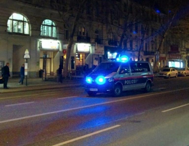 Επίθεση με μαχαίρι στην Βιέννη! | Newsit.gr