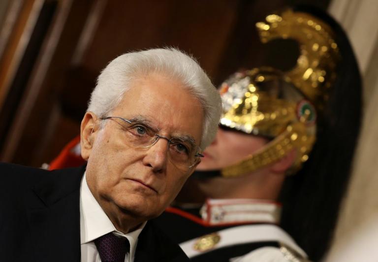 Δραματικό διάγγελμα Ματταρέλλα μετά την εμπλοκή: Γιατί «μπλόκαρα» τον Σαβόνα | Newsit.gr Δραματικό διάγγελμα Ματταρέλλα μετά την εμπλοκή: Γιατί «μπλόκαρα» τον Σαβόνα | Newsit.gr