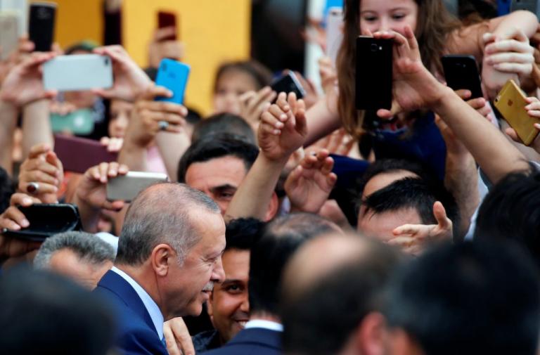 Και οι αγορές… «βγάζουν» Ερντογάν! Παίρνει τα πάνω της η τουρκική λίρα