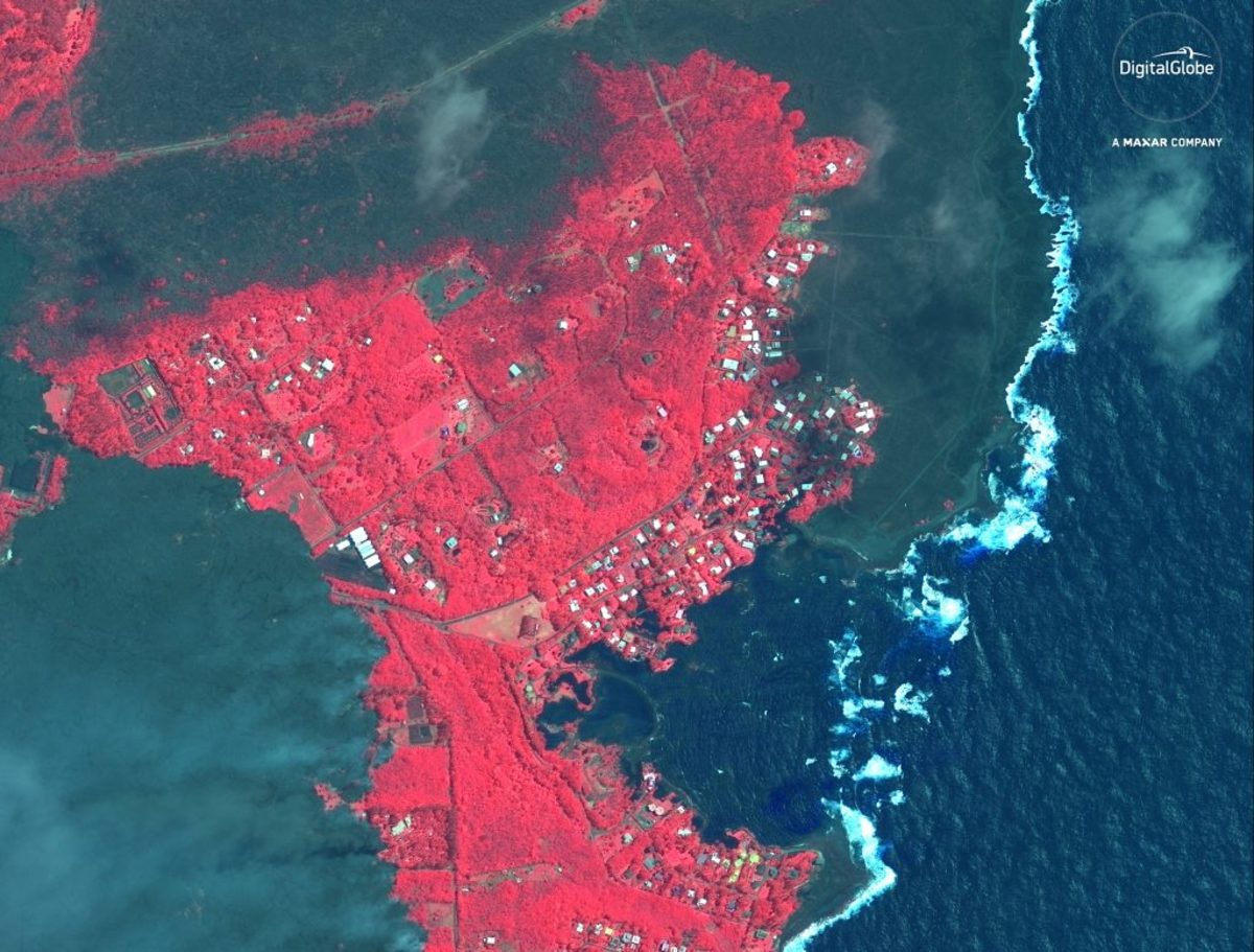 Η Χαβάη έγινε… κόκκινη | Newsit.gr