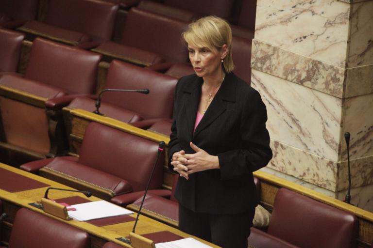 Ανένδοτος Παπακώστα κατά Μητσοτάκη: Με την πρόταση μομφής υπονομεύει την ποιότητα της Δημοκρατίας! | Newsit.gr Ανένδοτος Παπακώστα κατά Μητσοτάκη: Με την πρόταση μομφής υπονομεύει την ποιότητα της Δημοκρατίας! | Newsit.gr