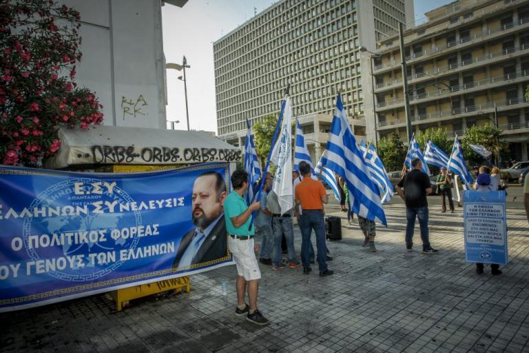 Ανοίγουν στόματα και βγαίνουν… μαχαίρια! «Καραγκιόζης ο Σώρρας» λένε πρώην πρωτοπαλίκαρα του