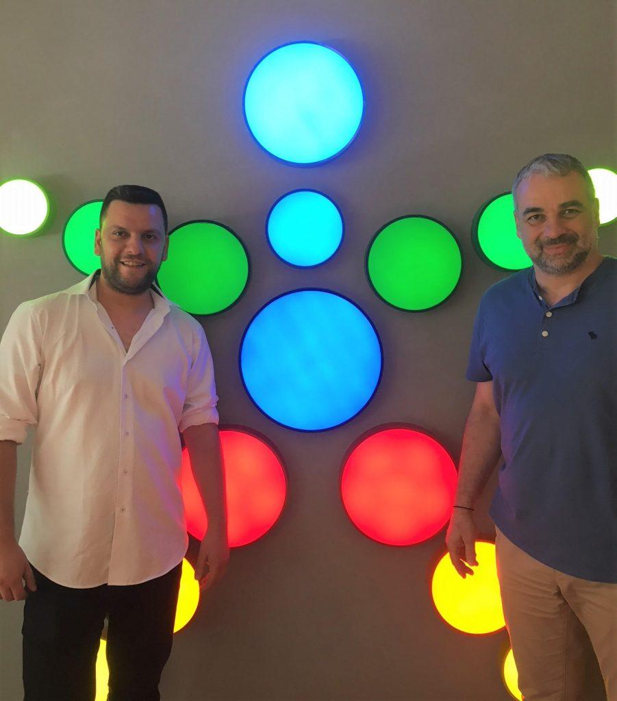 Οι ιδιοκτήτες του τυχερού πρακτορείου ΟΠΑΠ στην Ξάνθη, Μανώλης Φανουράκης και Νίκος Ευθυμιόπουλος