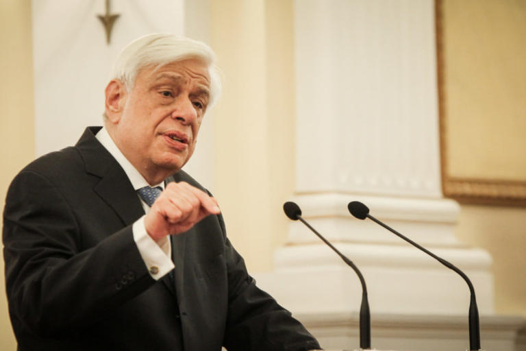 Παυλόπουλος: Το βιβλίο εξακολουθεί να είναι “κιβωτός” κάθε πολιτισμού | Newsit.gr Παυλόπουλος: Το βιβλίο εξακολουθεί να είναι “κιβωτός” κάθε πολιτισμού | Newsit.gr